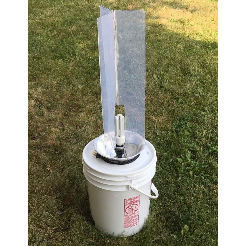 https://www.montanamothproject.org/wp-content/uploads/2020/04/montana-moth-project-trap-1-1024x1024.jpg